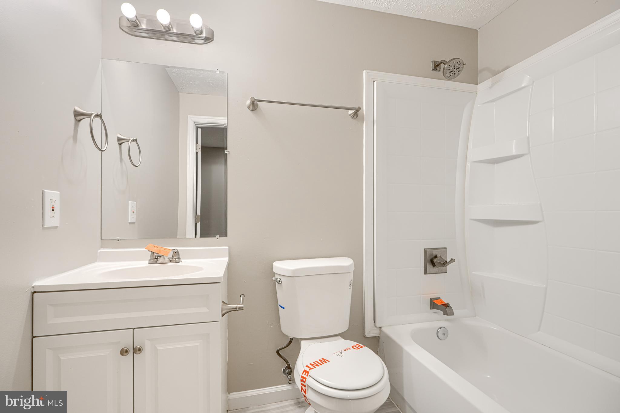 ABERDEEN HILLS - Residential