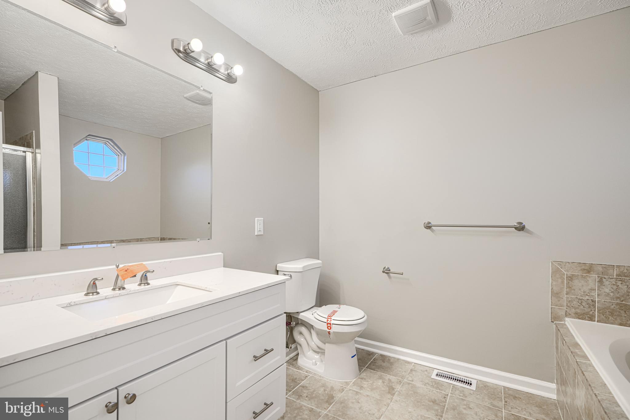 ABERDEEN HILLS - Residential