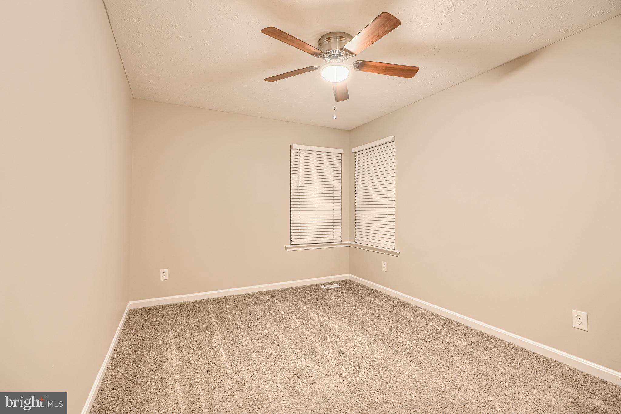 ABERDEEN HILLS - Residential