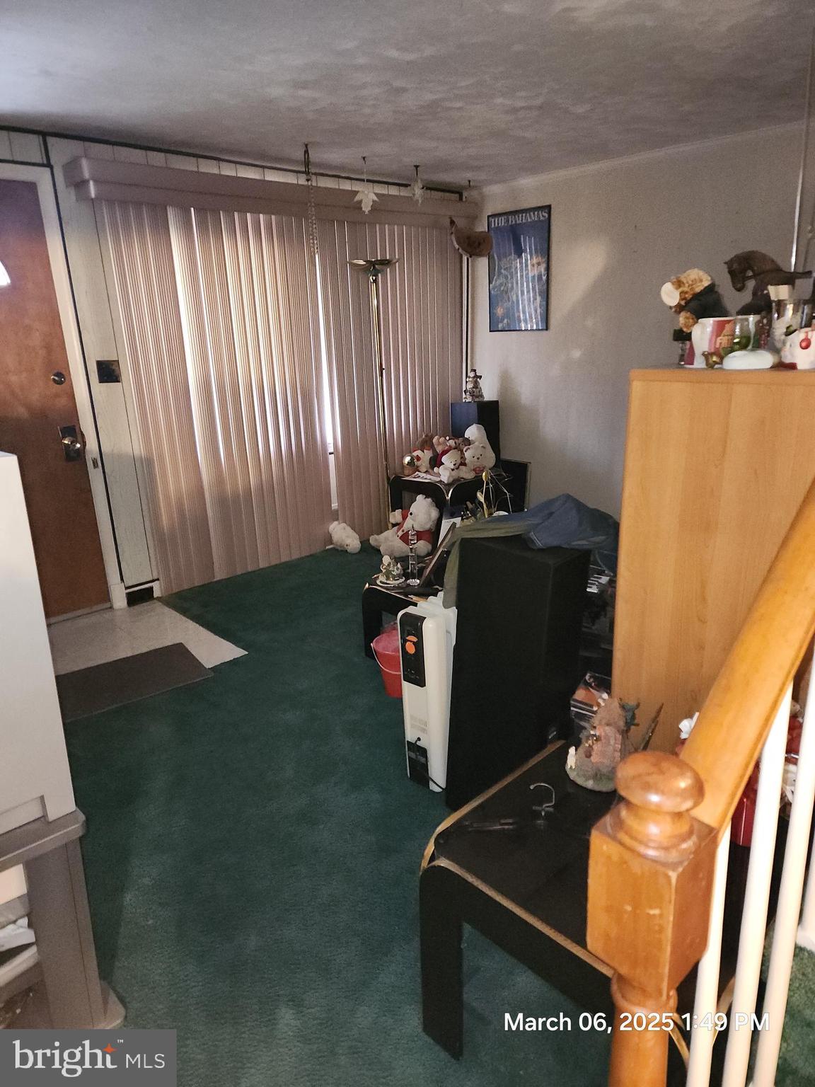 2 bedrooms 1 full bath and a flush in the basement.  Livingroom, Dining area Kitchen on the main level, basement has a large room that could be a