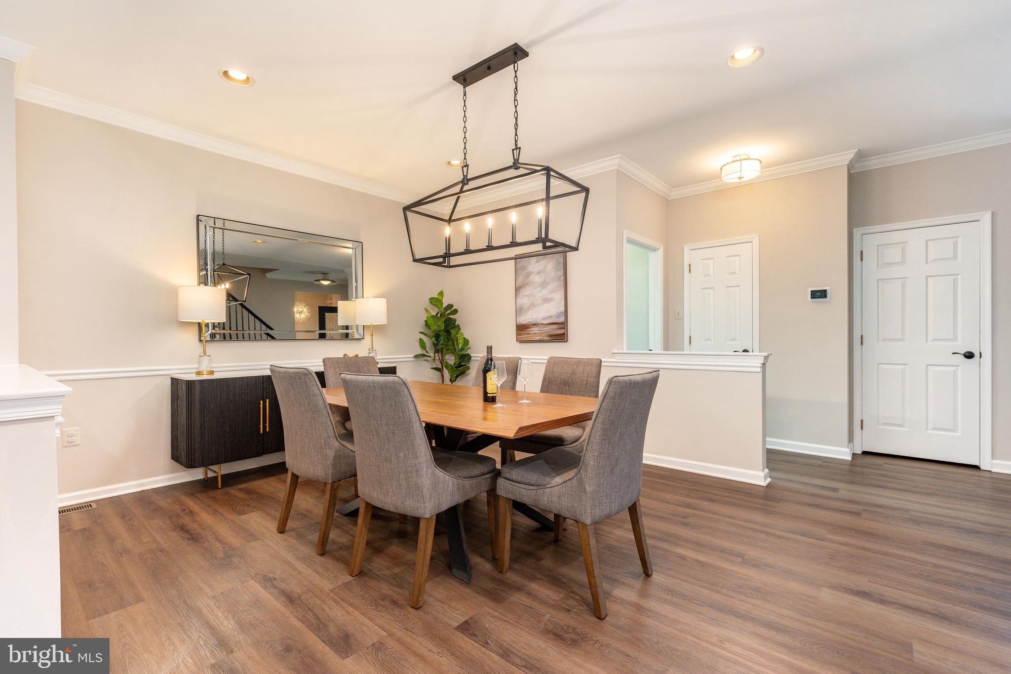 1060 TINTERN DRIVE