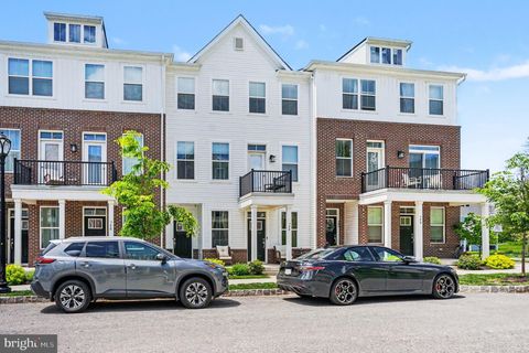 Townhouse For Sale - 792 Ore Street<br/> PHOENIXVILLE, PA 19460