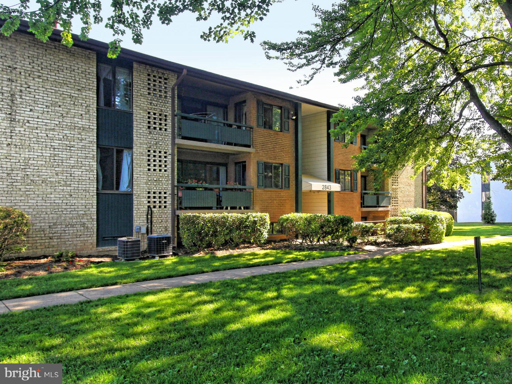 FAIRFIELD COMMONS - Residential