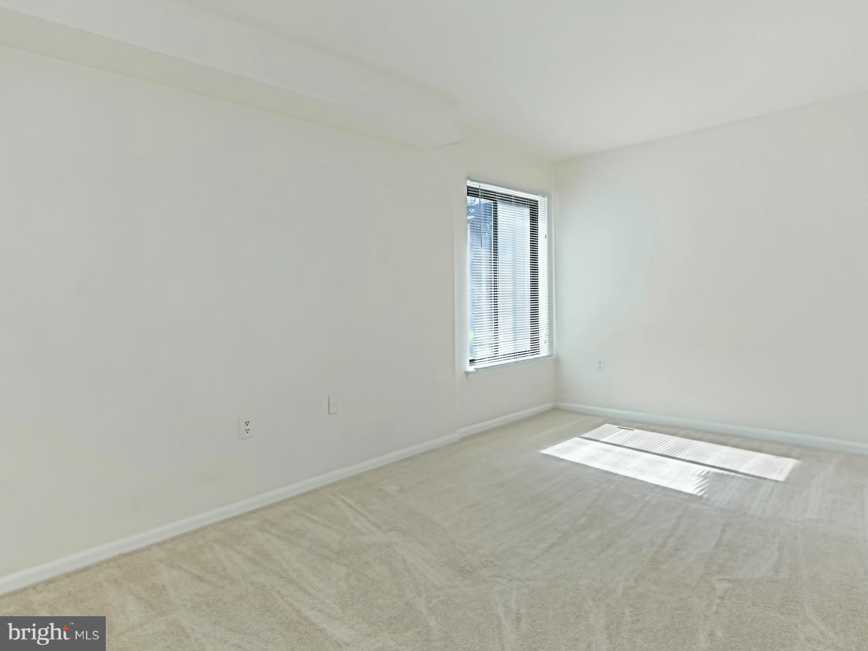 FAIRFIELD COMMONS - Residential