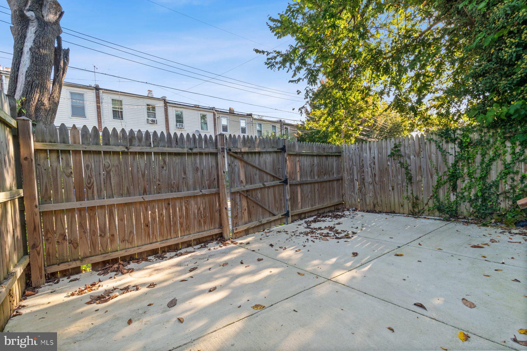 WAVERLY - Residential