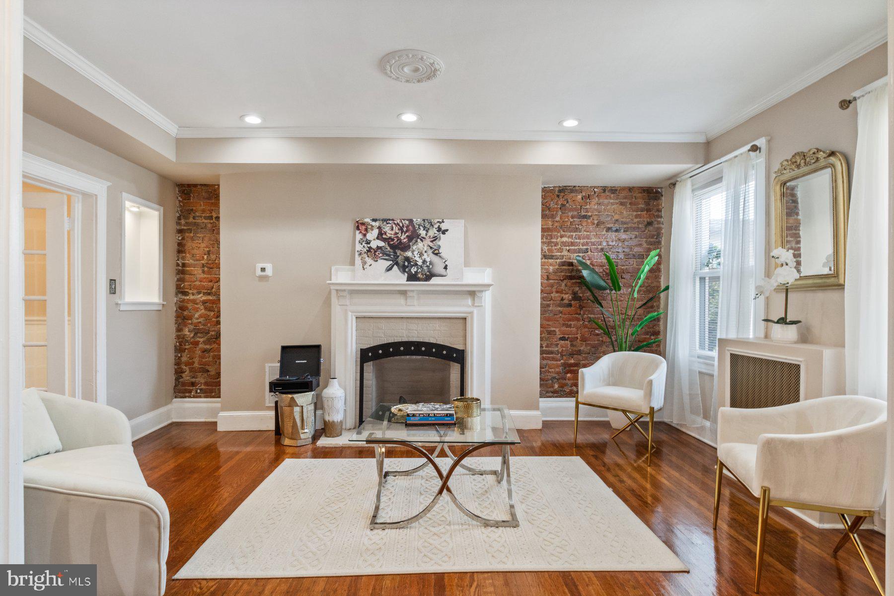 WAVERLY - Residential