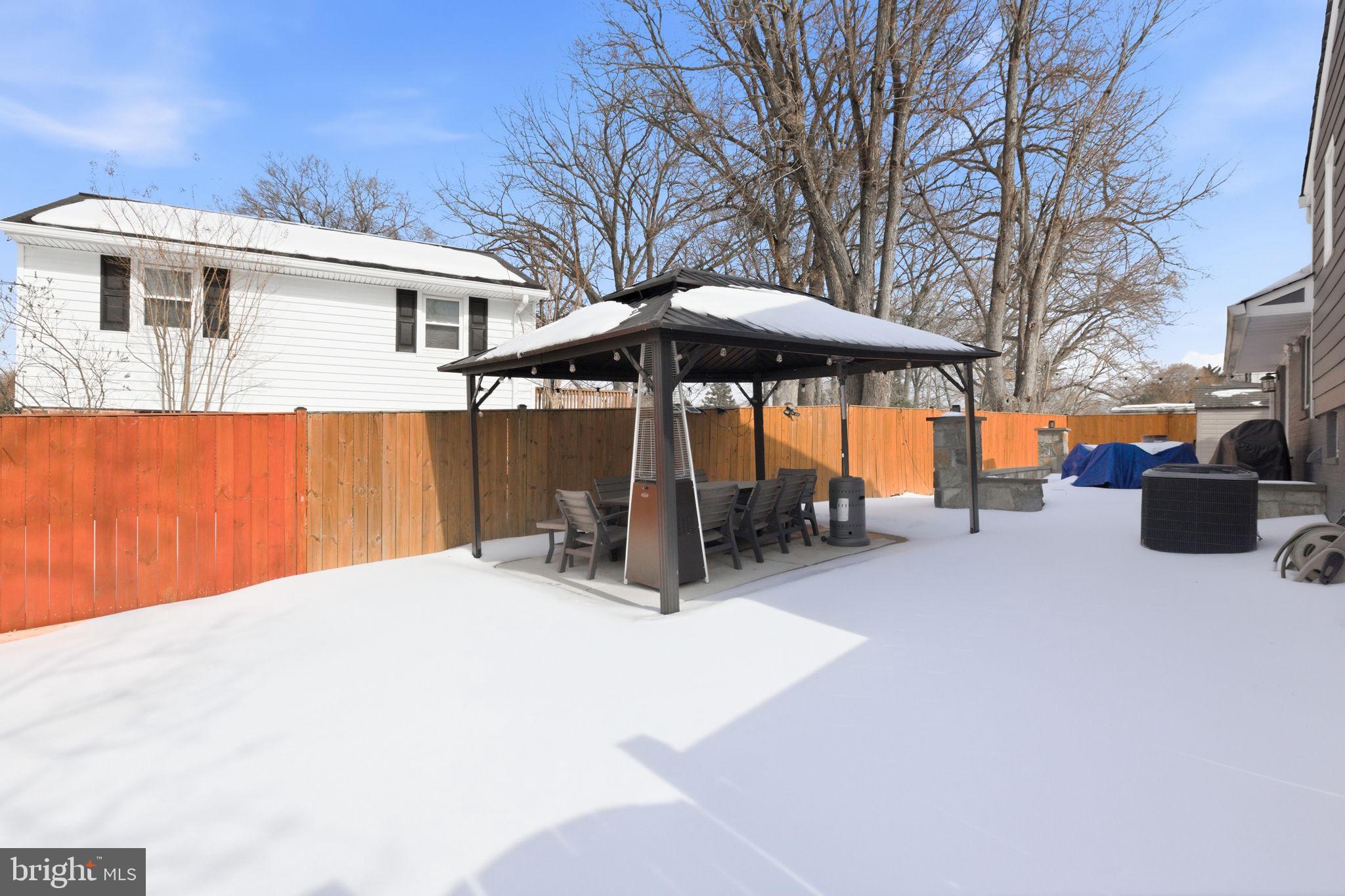 EDSALL PARK - Residential