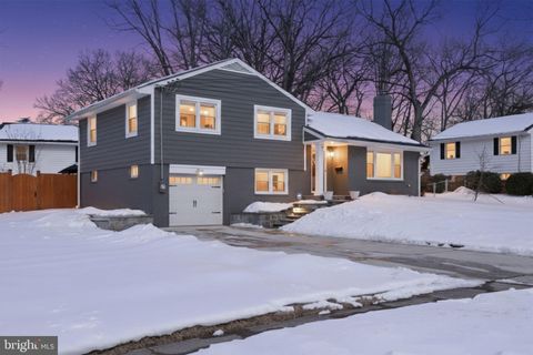 6728 HOPEWELL AVENUE SPRINGFIELD VA 22151