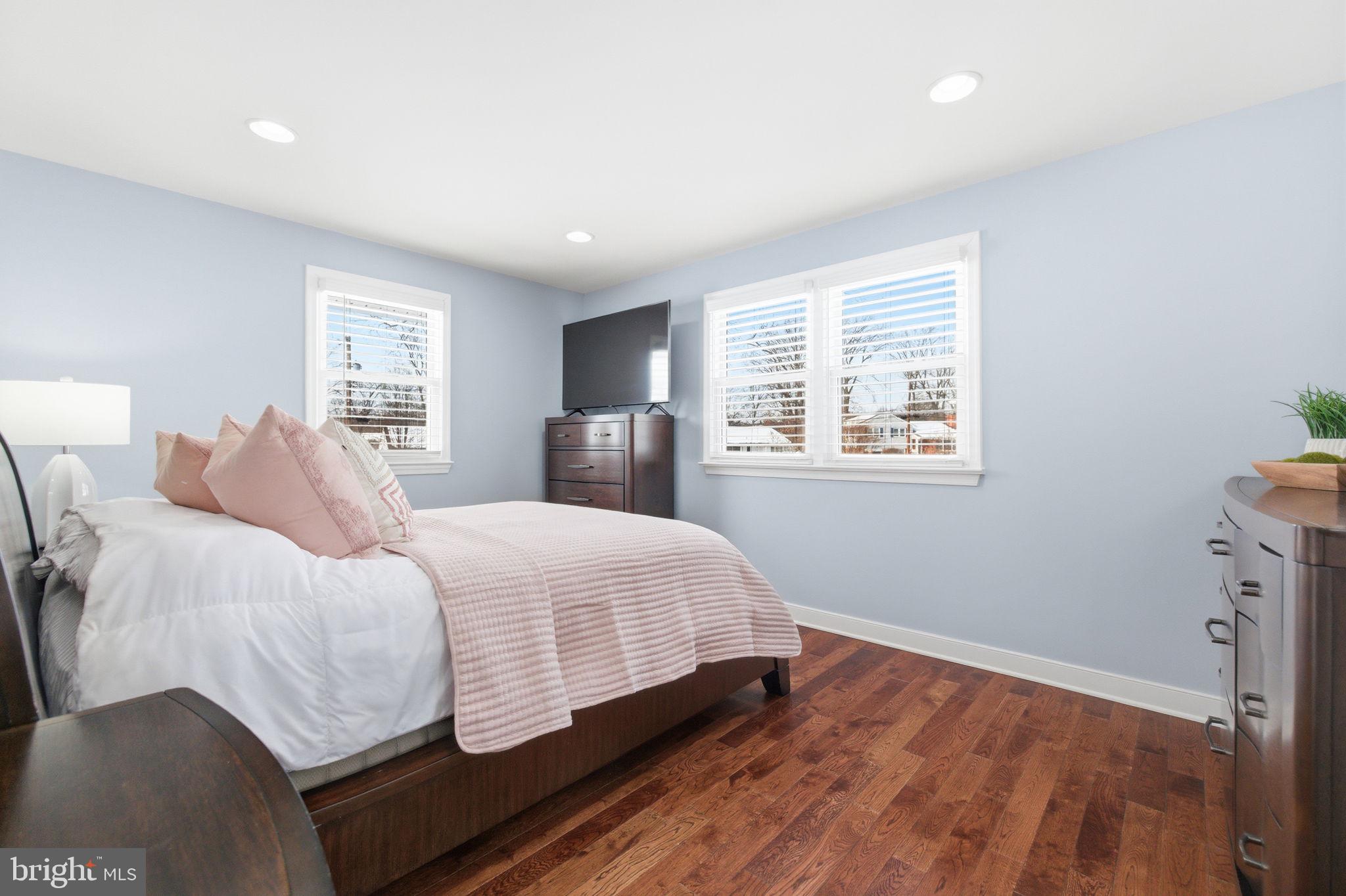 EDSALL PARK - Residential