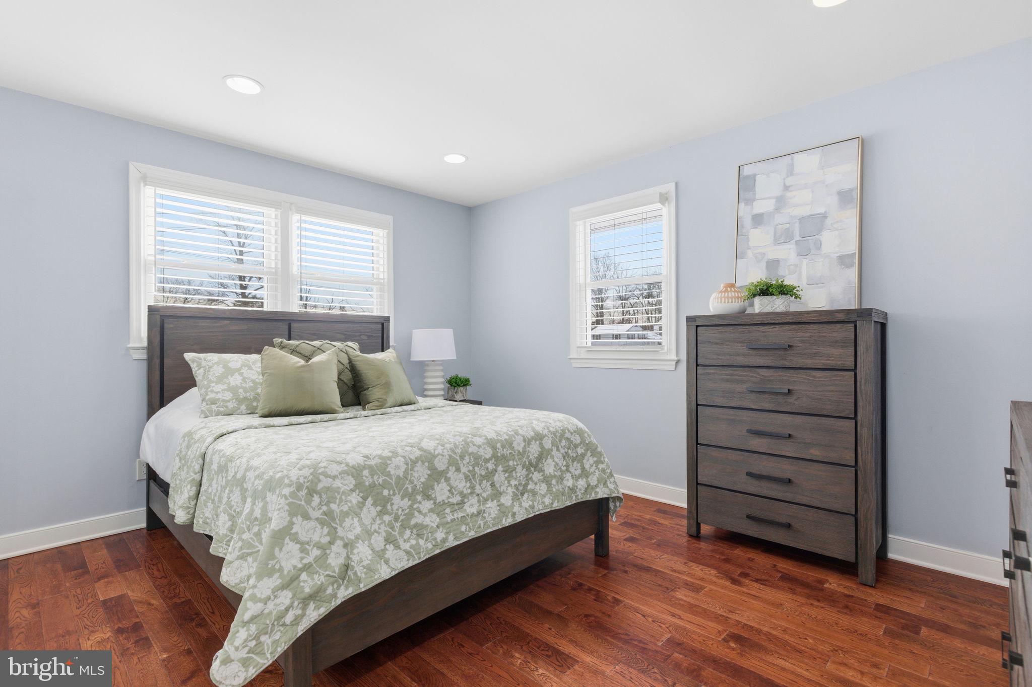 EDSALL PARK - Residential