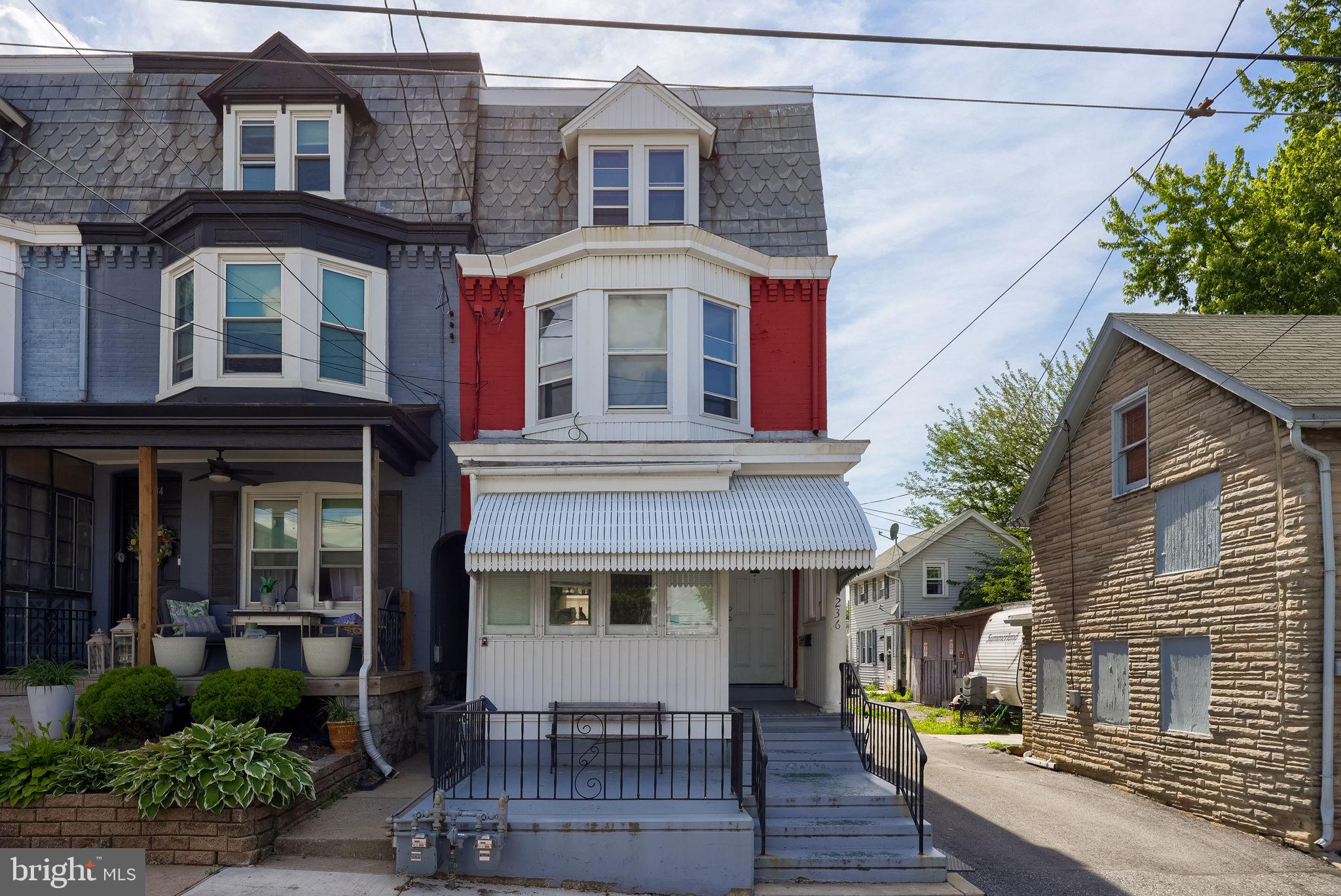 236 N FRANKLIN STREET