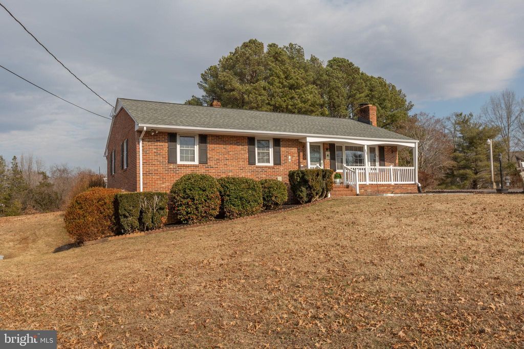Photo of 59 Mccarty Road, FREDERICKSBURG, VA 22405 (MLS # VAST2046306)