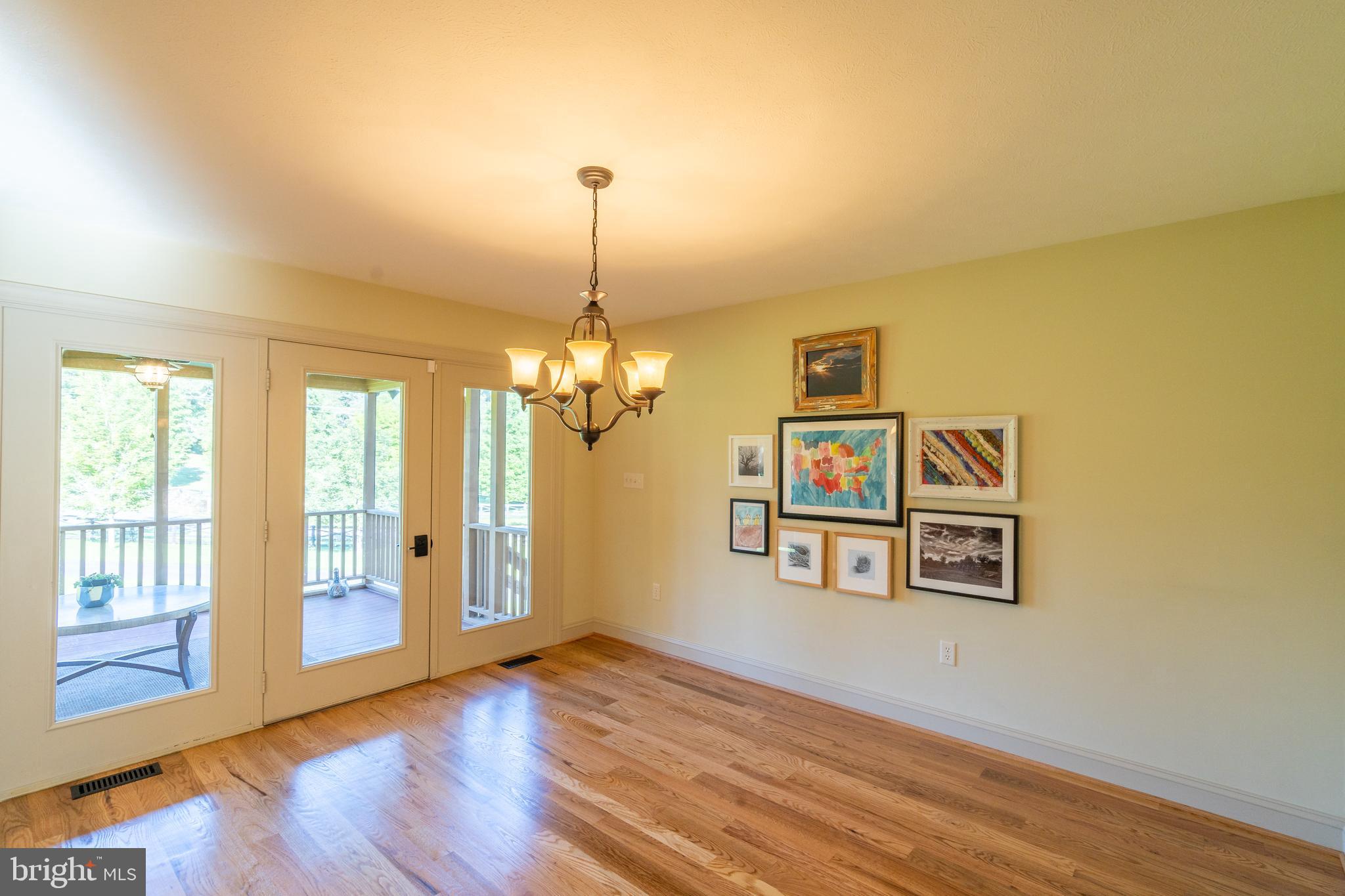 BOYD'S MILL ESTATES - Residential