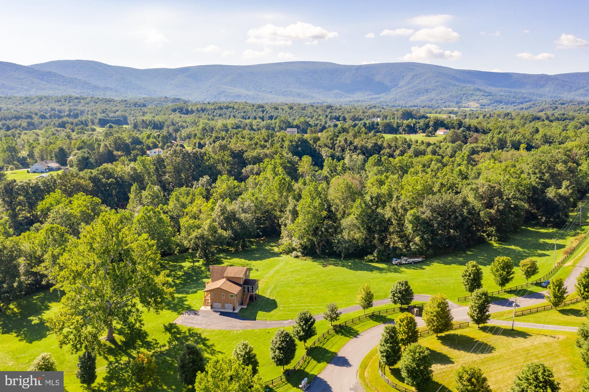 BOYD'S MILL ESTATES - Residential