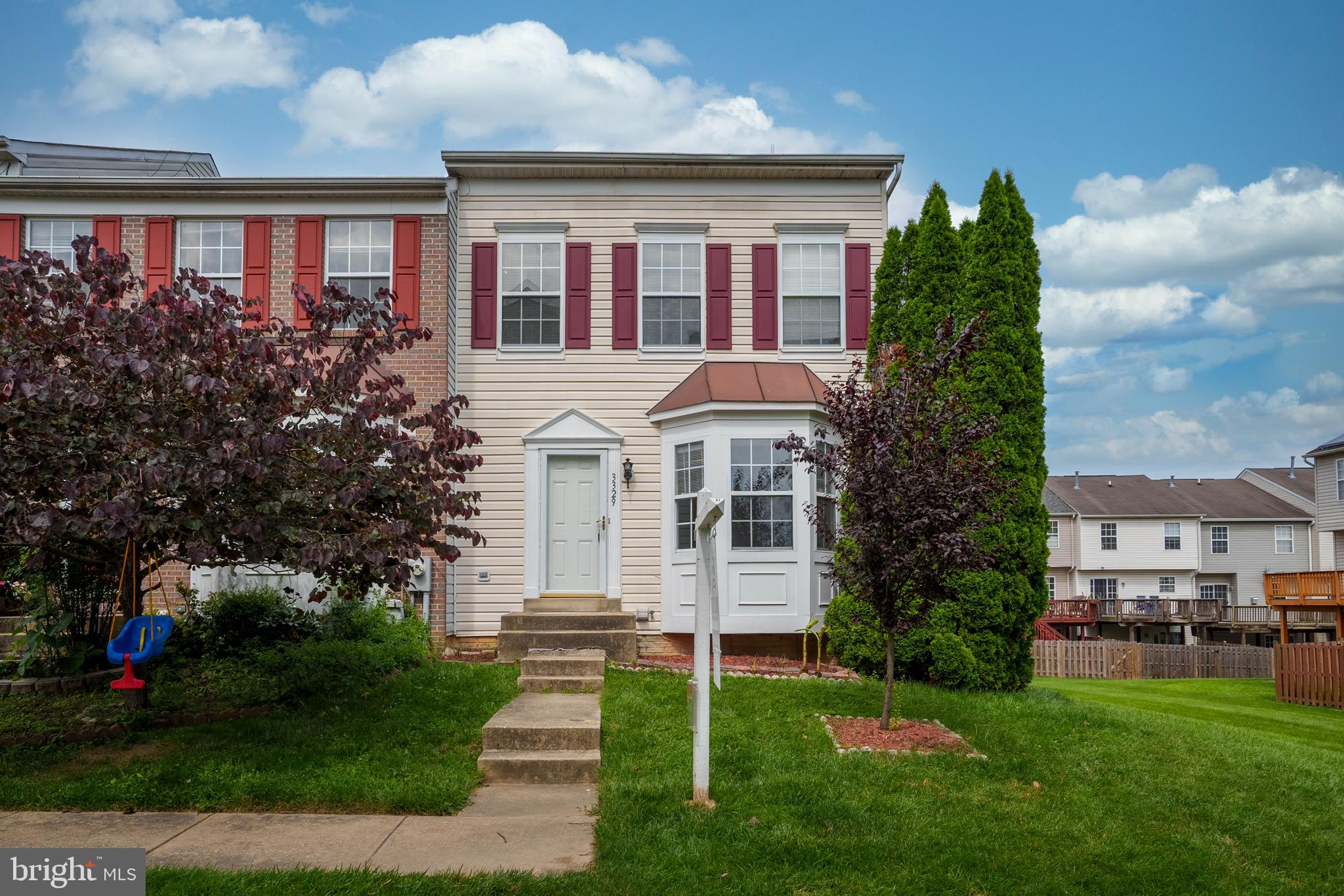 HOWARDS RIDGE - Residential