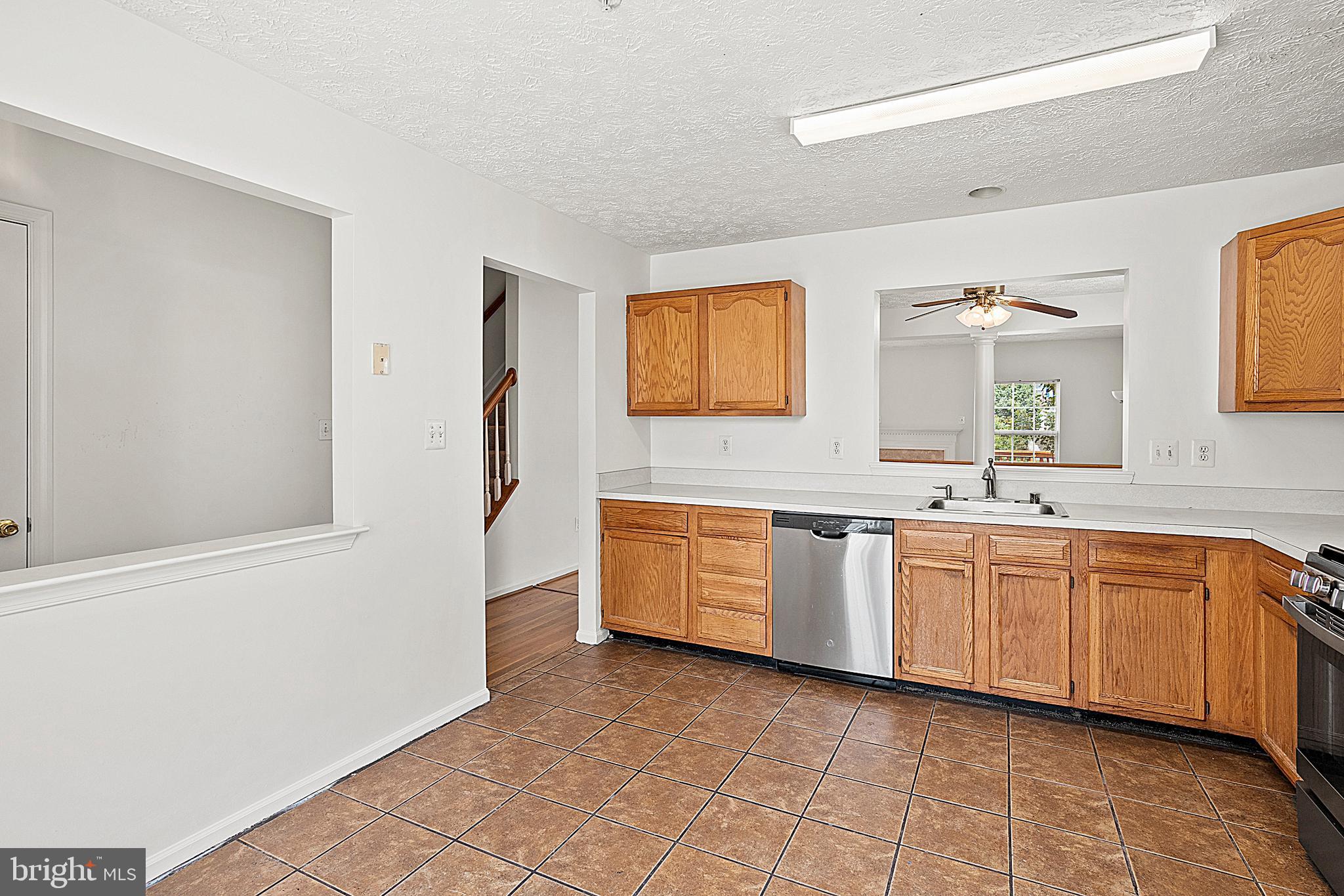 HOWARDS RIDGE - Residential