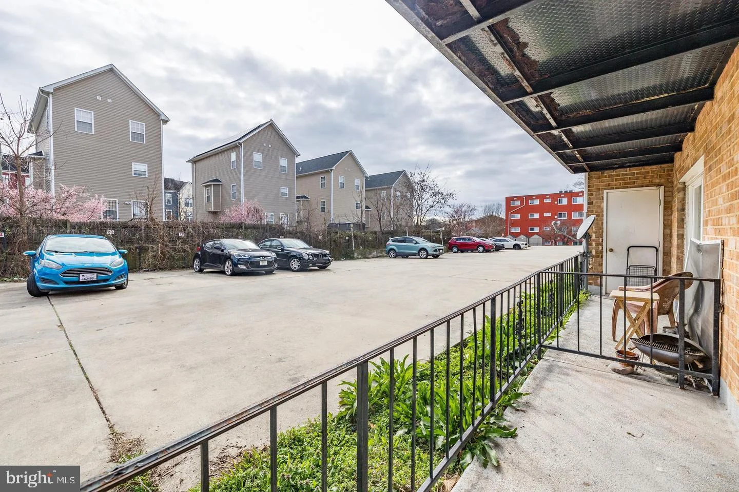 5007 D Street SE Unit 101, Washington, DC 20019