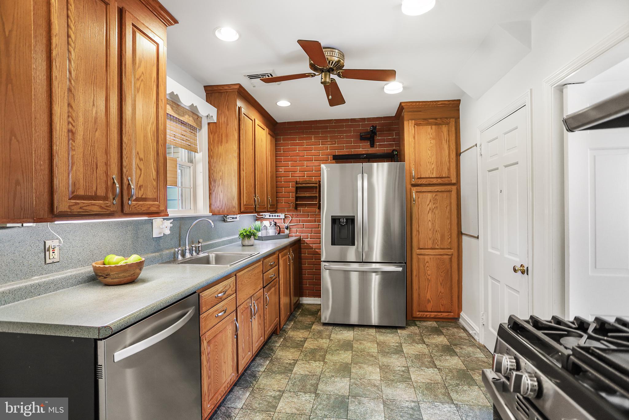 SCENIC HILLS - Residential