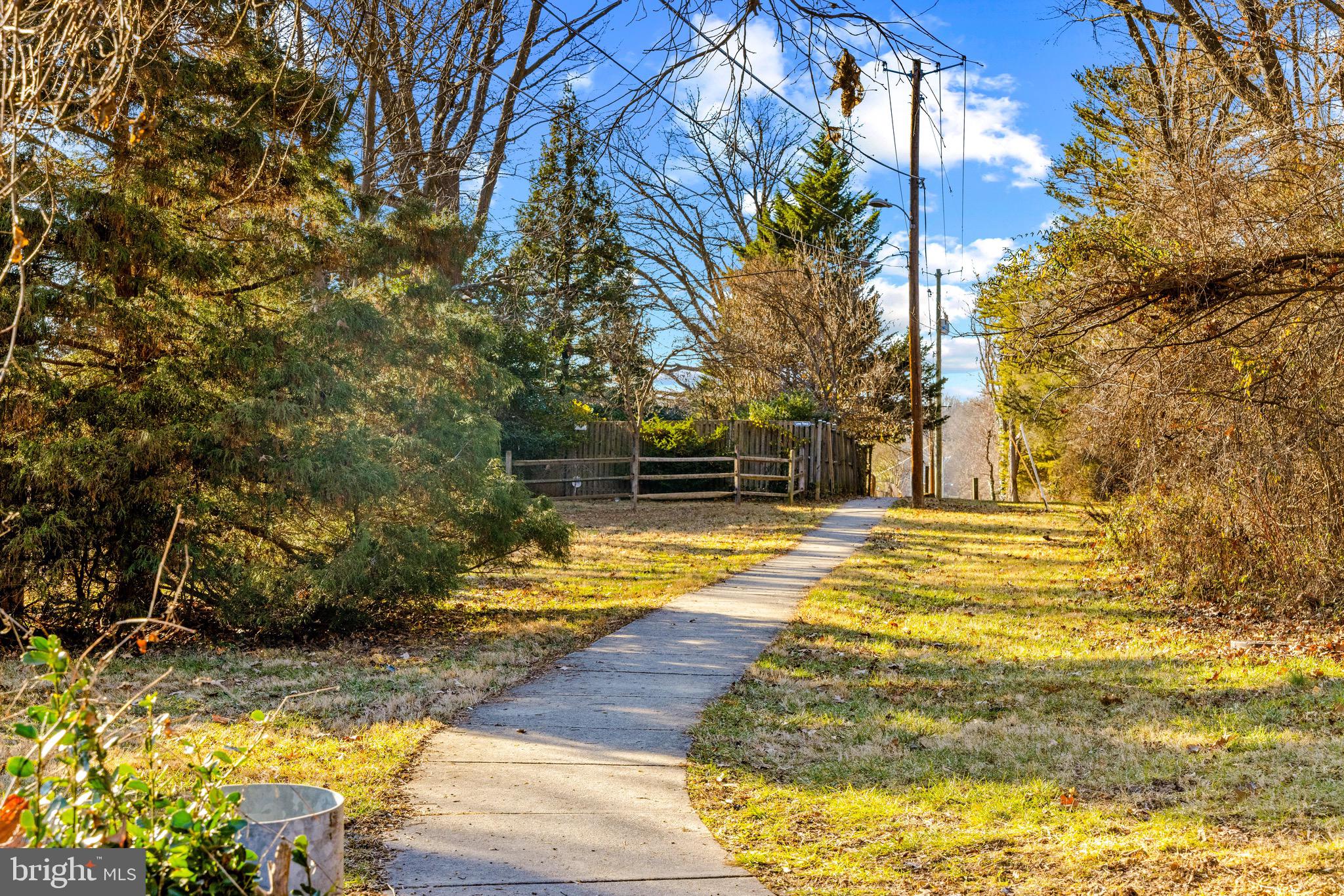 NORTHBROOK ESTATES - Residential