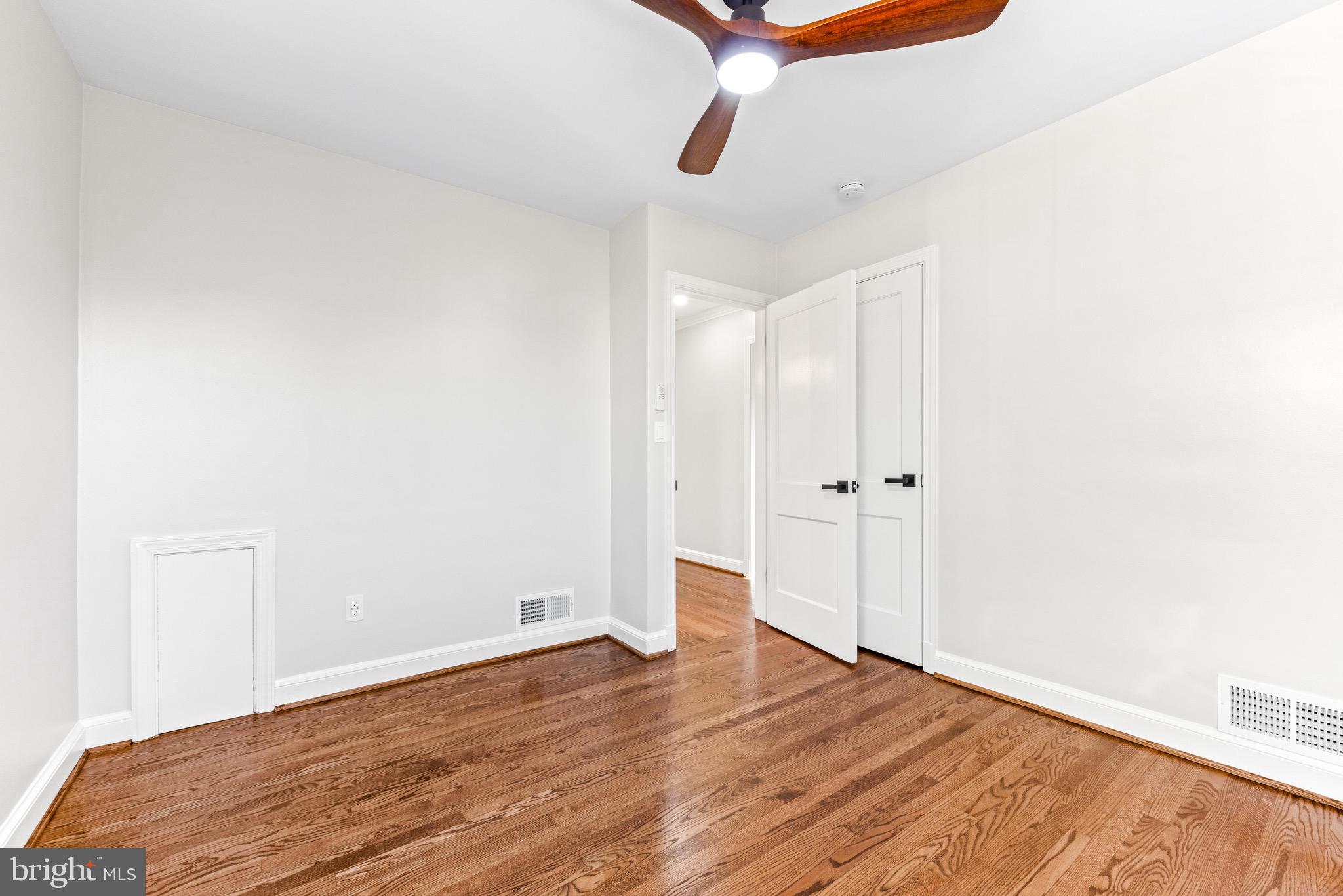 NORTHBROOK ESTATES - Residential