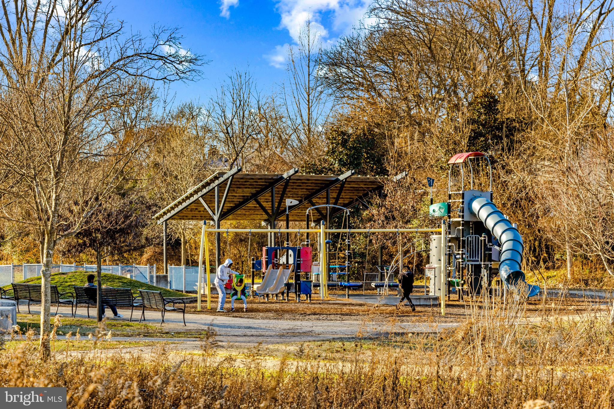 NORTHBROOK ESTATES - Residential