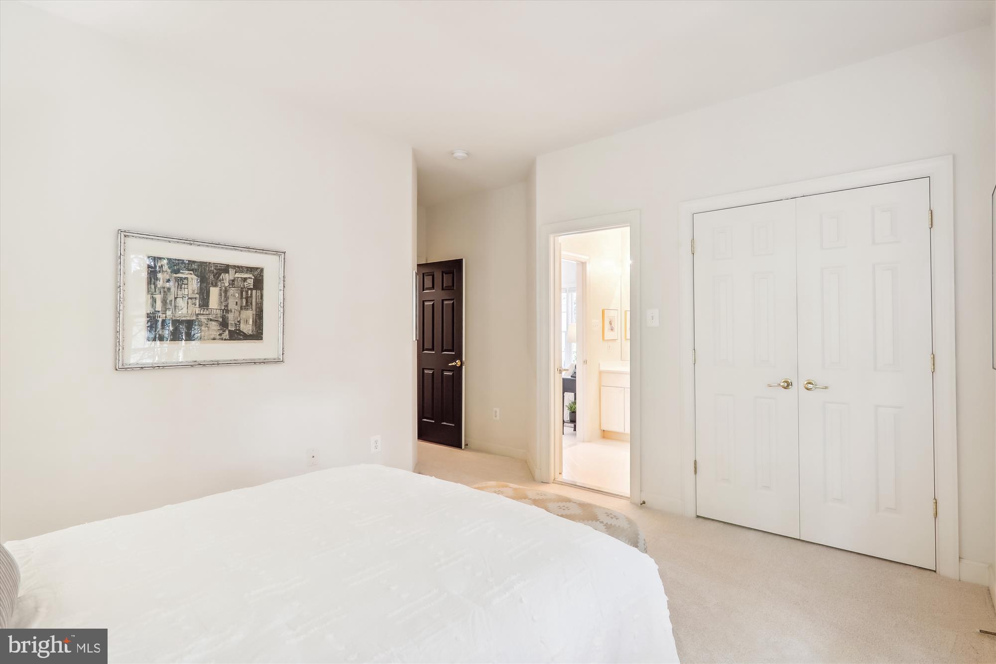 ALTA VISTA - Residential