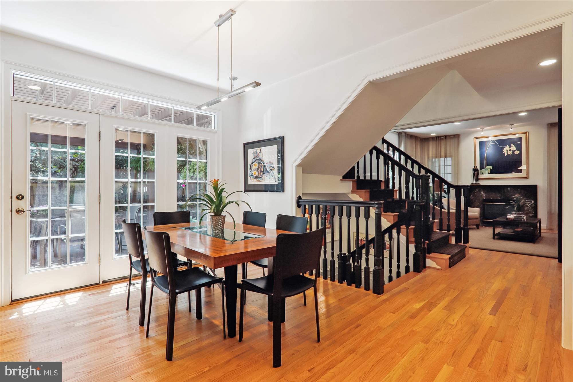 ALTA VISTA - Residential