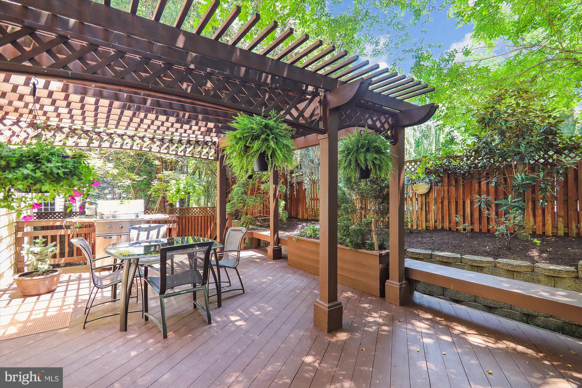 ALTA VISTA - Residential