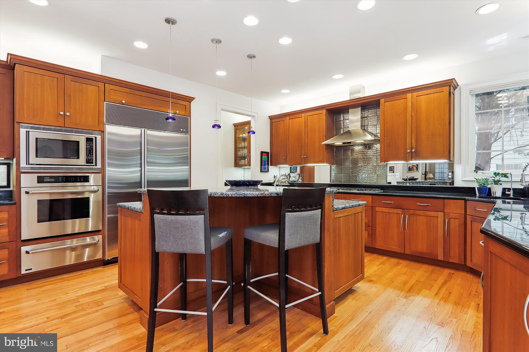 ALTA VISTA - Residential