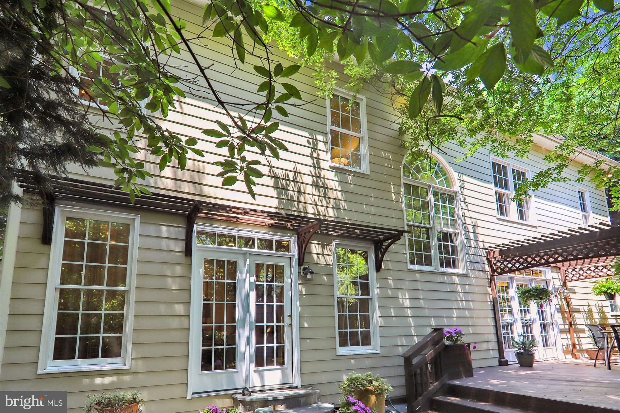 ALTA VISTA - Residential