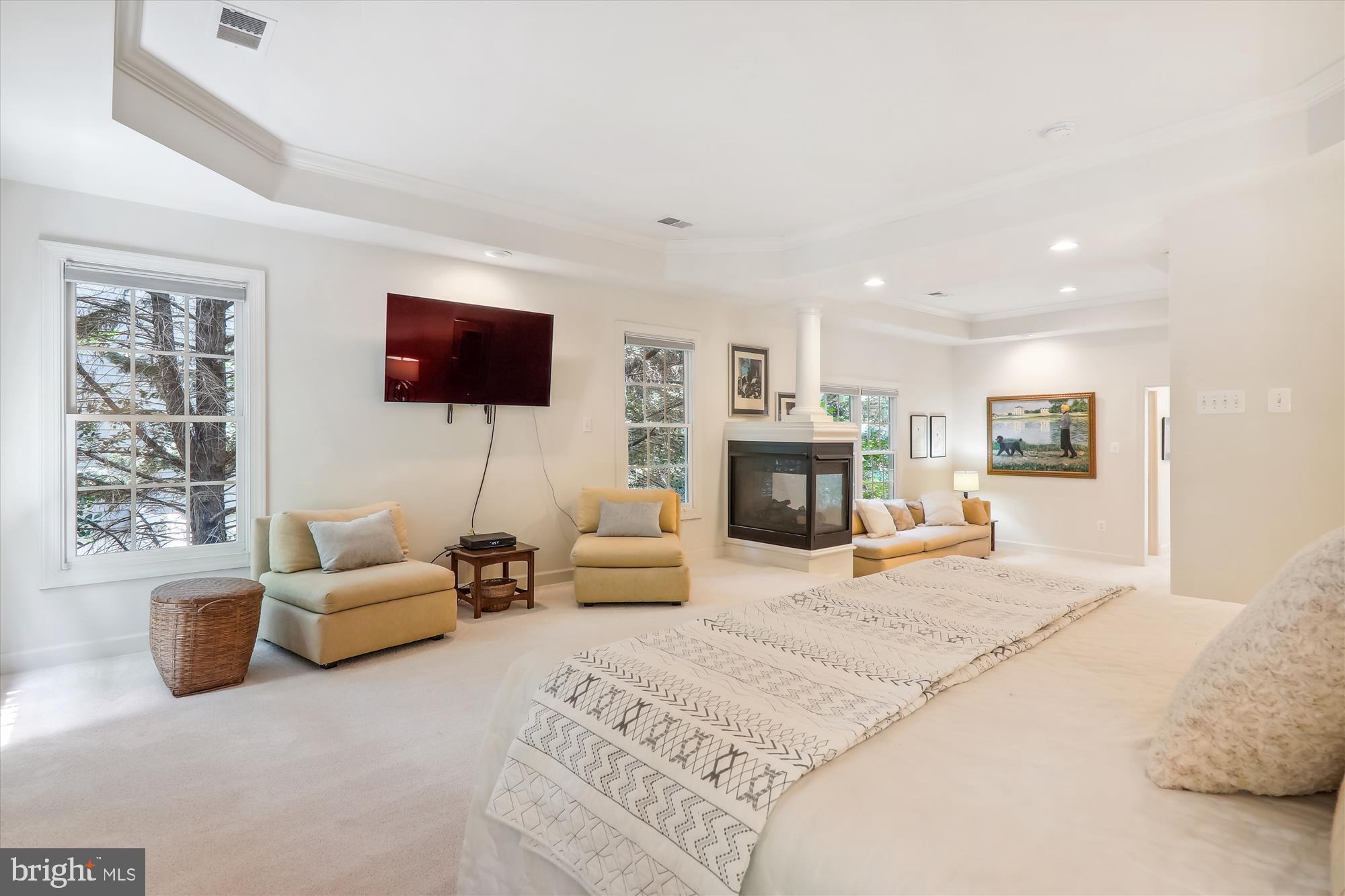 ALTA VISTA - Residential