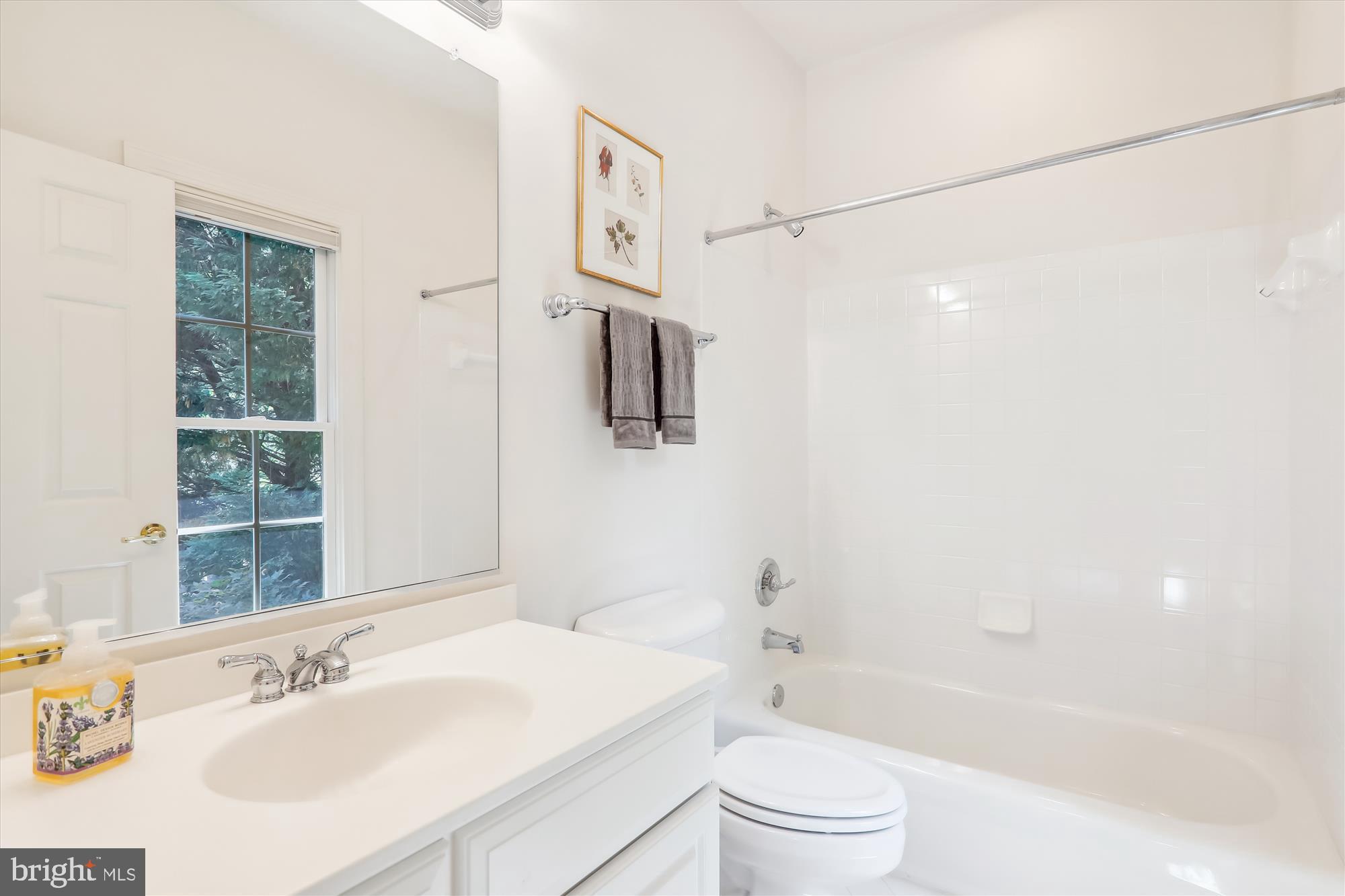 ALTA VISTA - Residential