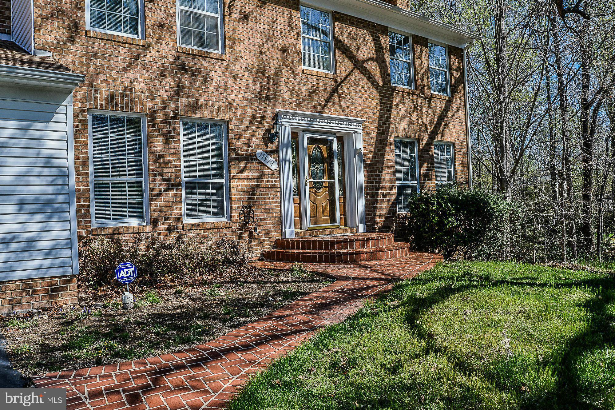 LAKE RIDGE - Residential Lease