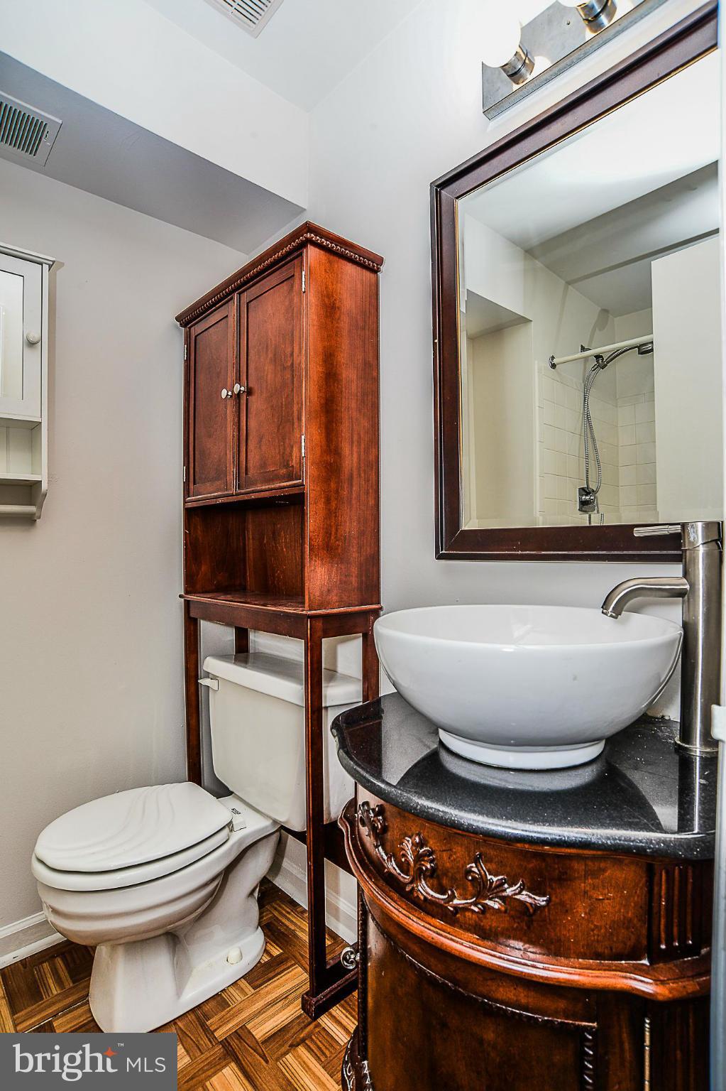 LAKE RIDGE - Residential Lease