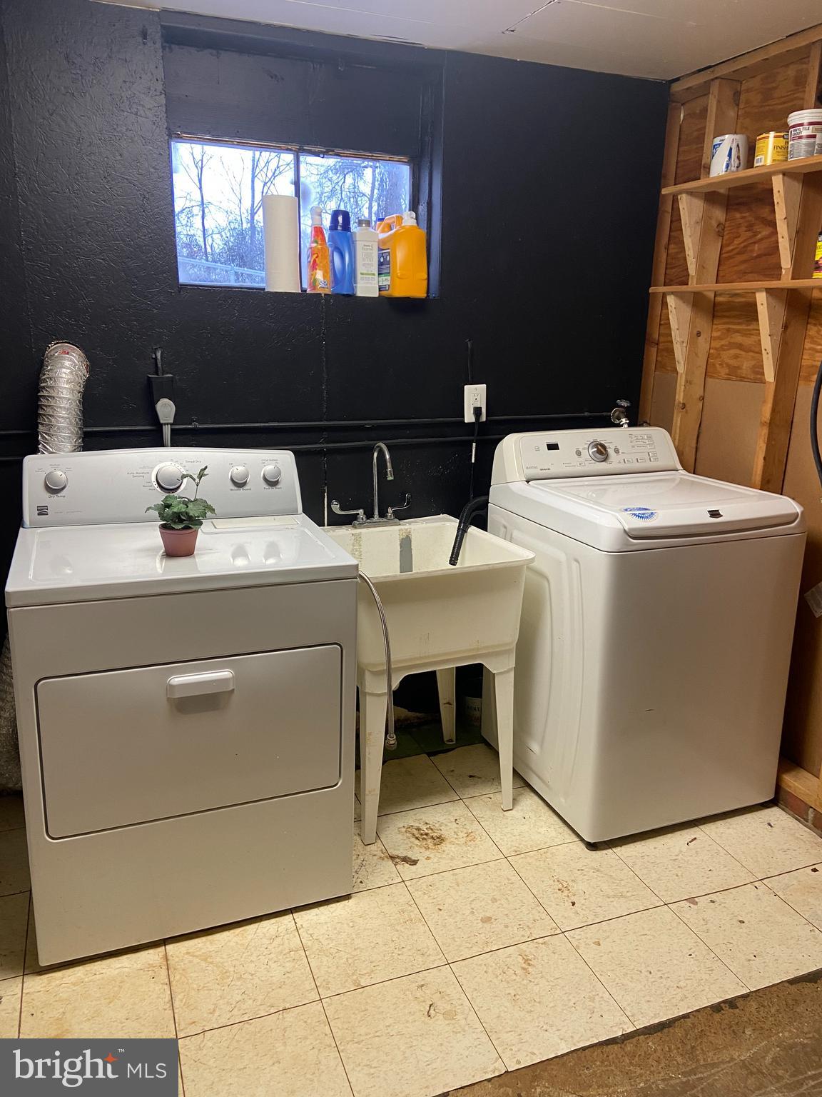 HEATHERFIELD - Residential