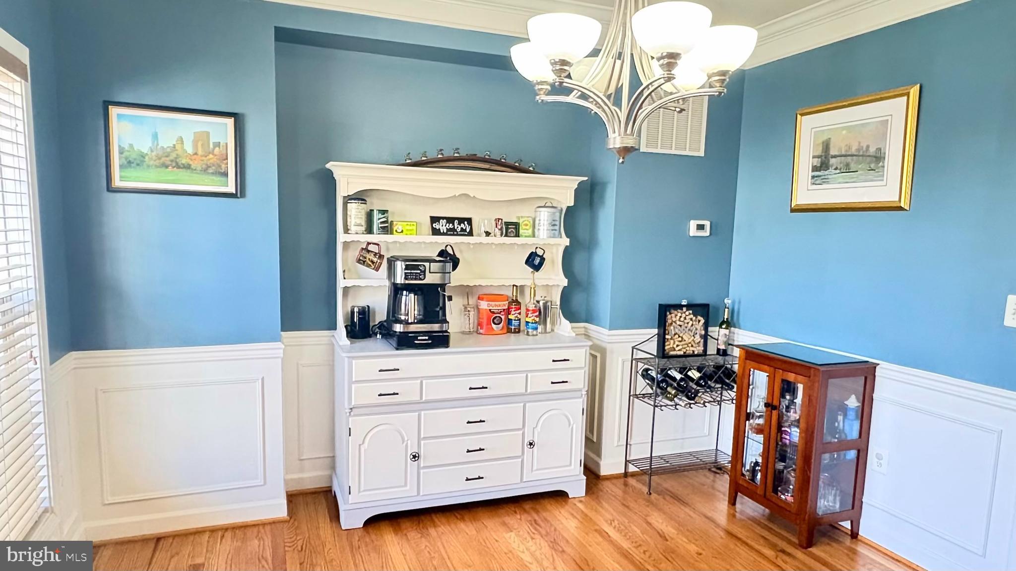 ESTATES AT WALNUT HILLS - Residential