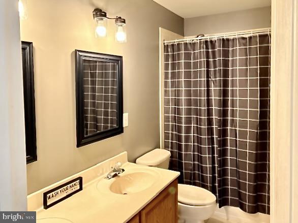 ESTATES AT WALNUT HILLS - Residential