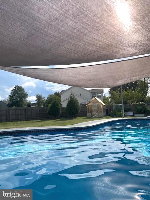 ESTATES AT WALNUT HILLS - Residential