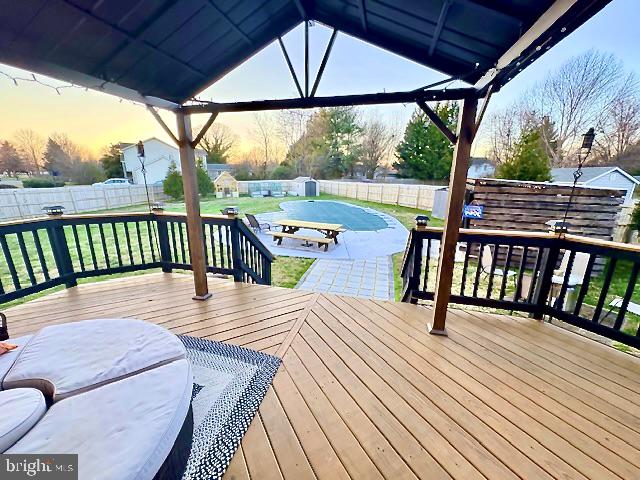 ESTATES AT WALNUT HILLS - Residential