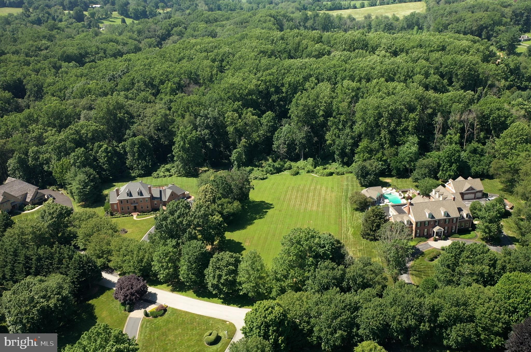 CENTREVILLE - Residential