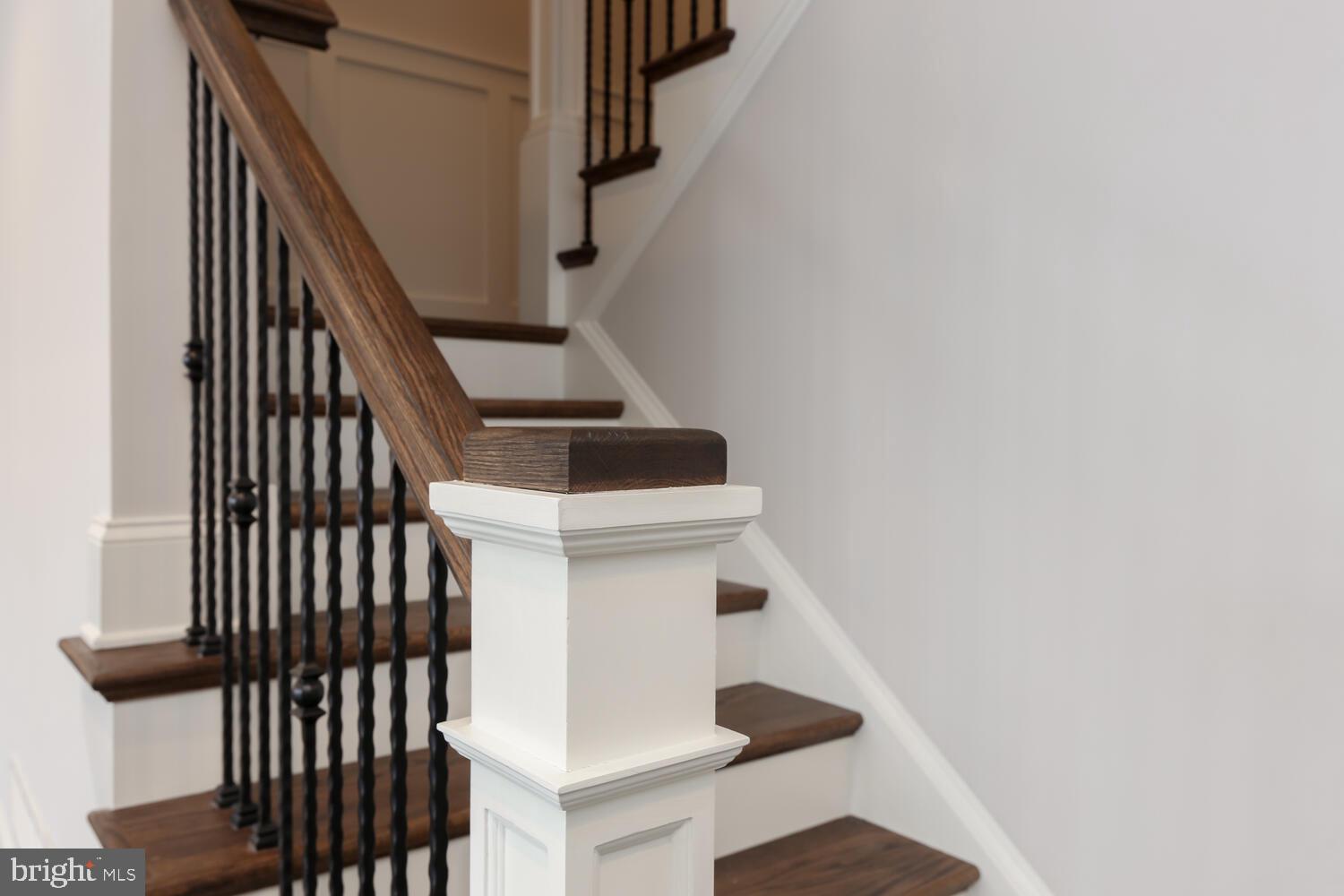 CENTREVILLE - Residential