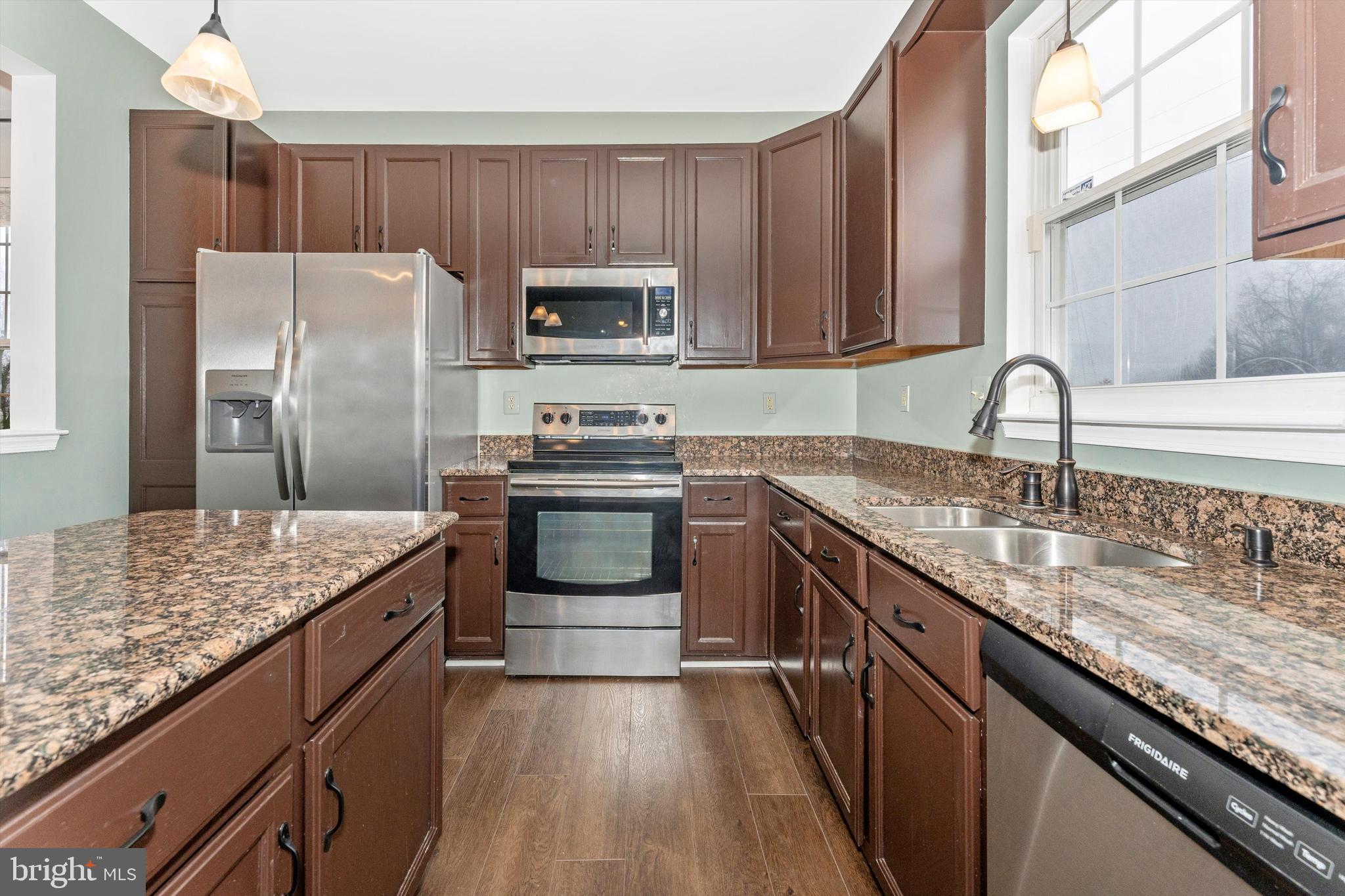 FREDERICKTOWNE VILLAGE - Residential