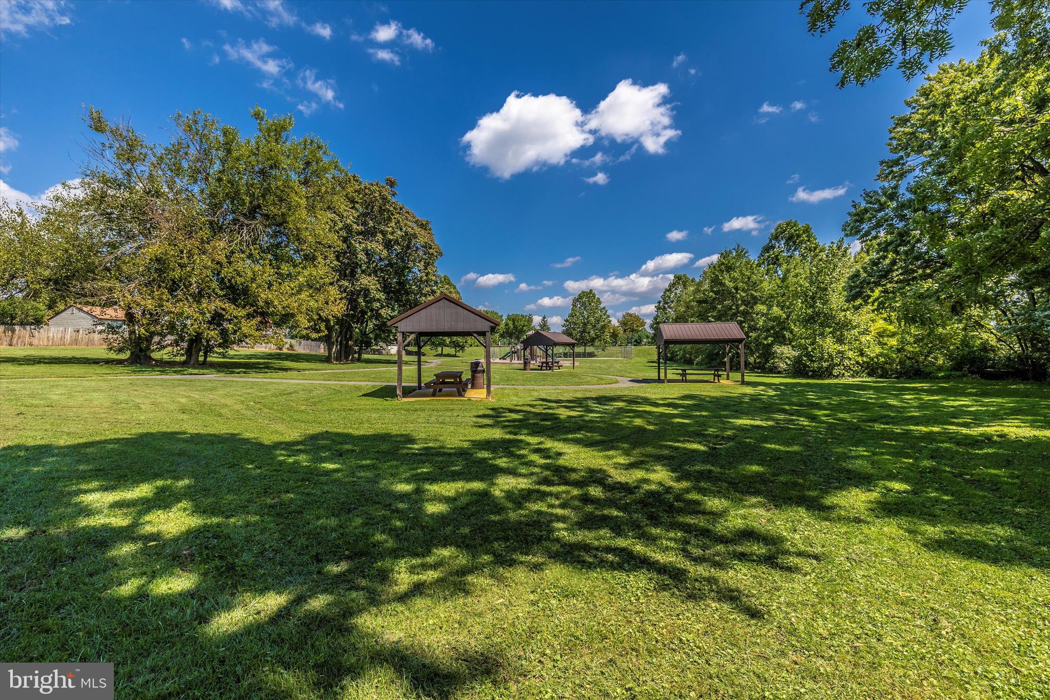FREDERICKTOWNE VILLAGE - Residential