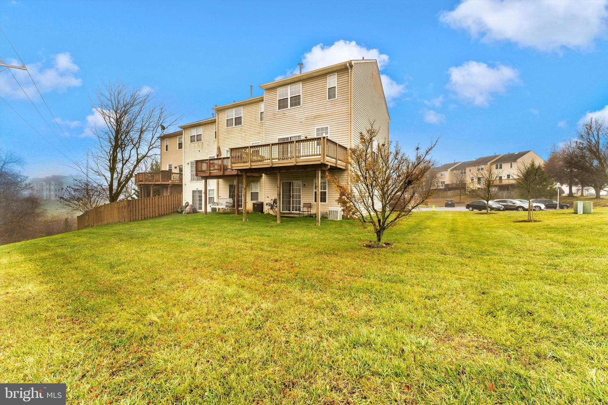 FREDERICKTOWNE VILLAGE - Residential