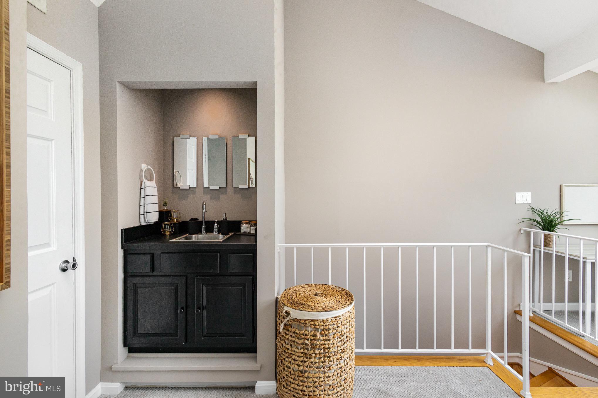 OLD BALLSTON TOWN - Residential