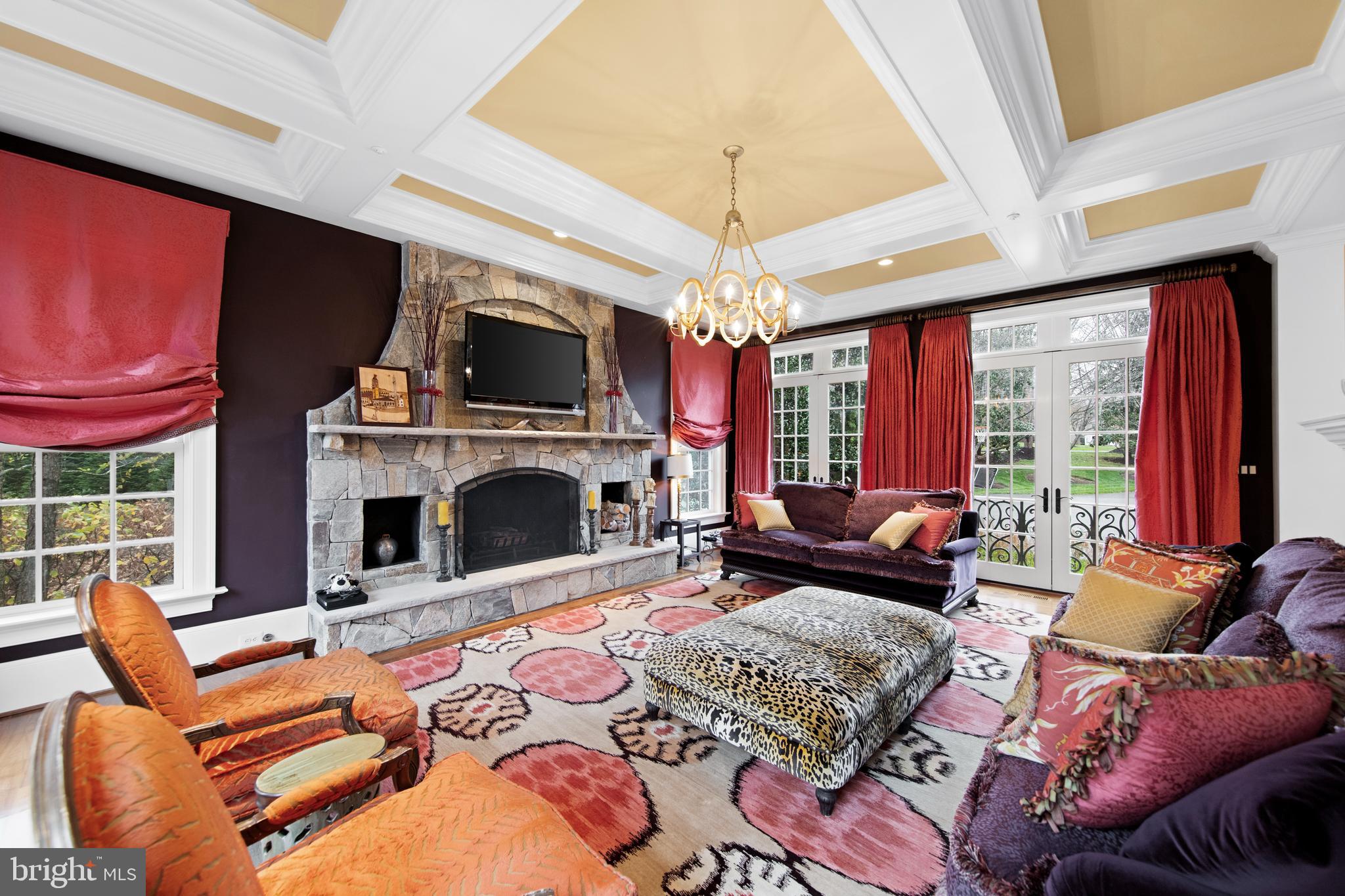 POTOMAC OUTSIDE - Residential