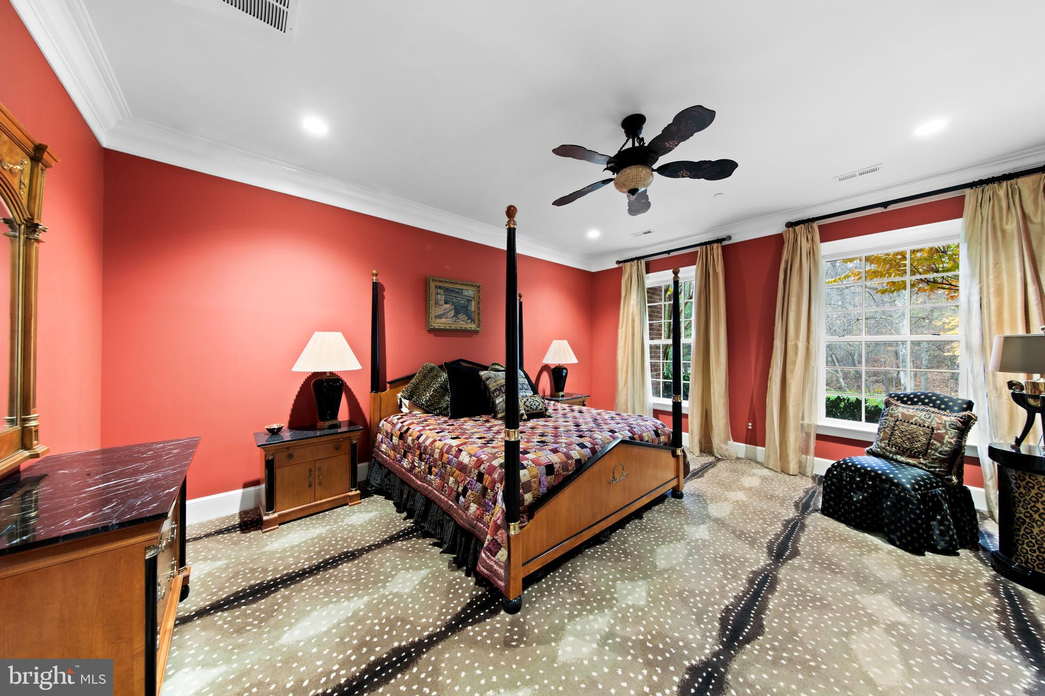 POTOMAC OUTSIDE - Residential