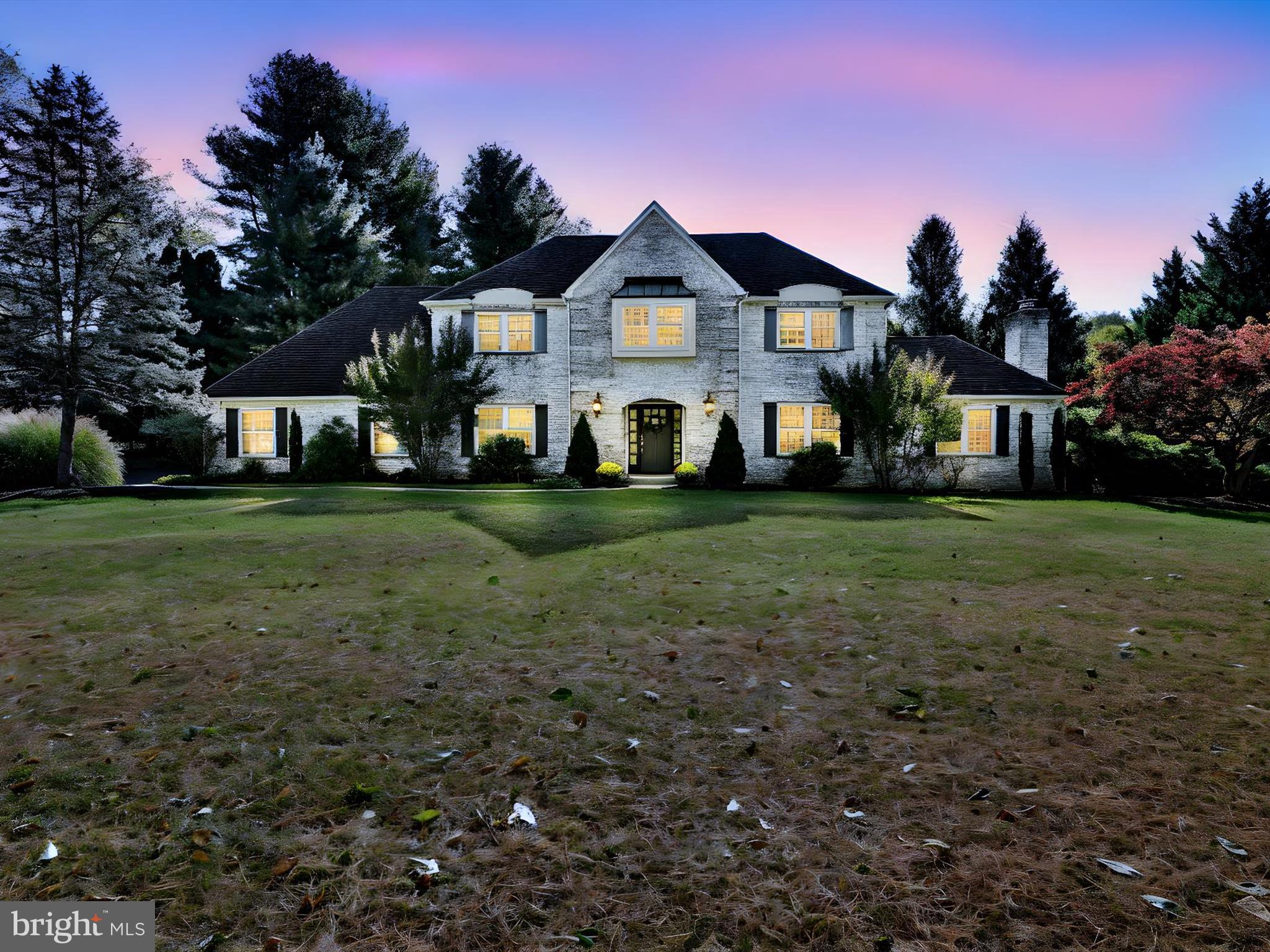 OKEHOCKING HILLS - Residential