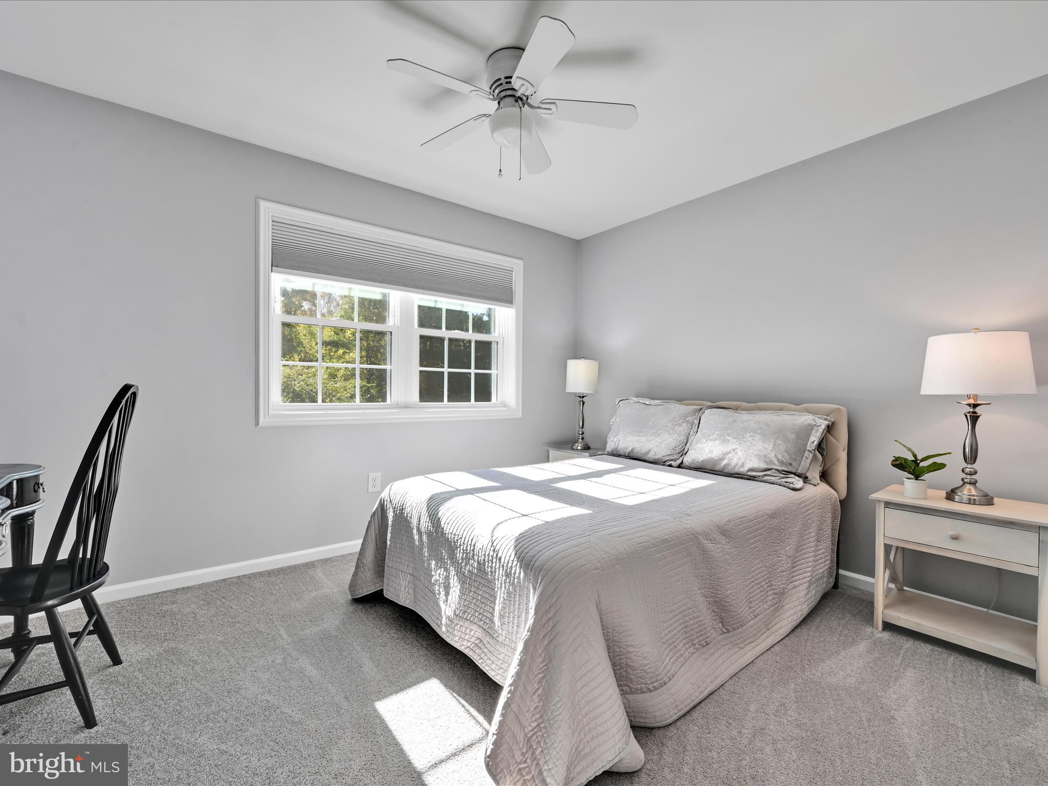 OKEHOCKING HILLS - Residential