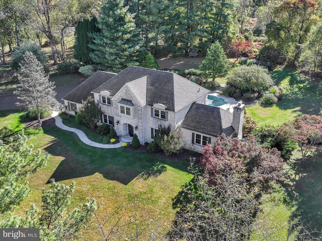 Photo of 1100 Nicole Drive, NEWTOWN SQUARE, PA 19073 (MLS # PADE2102546)